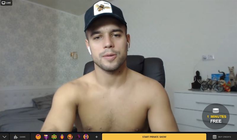 Gay credit card cam site CameraBoys features horny hunks waiting to play