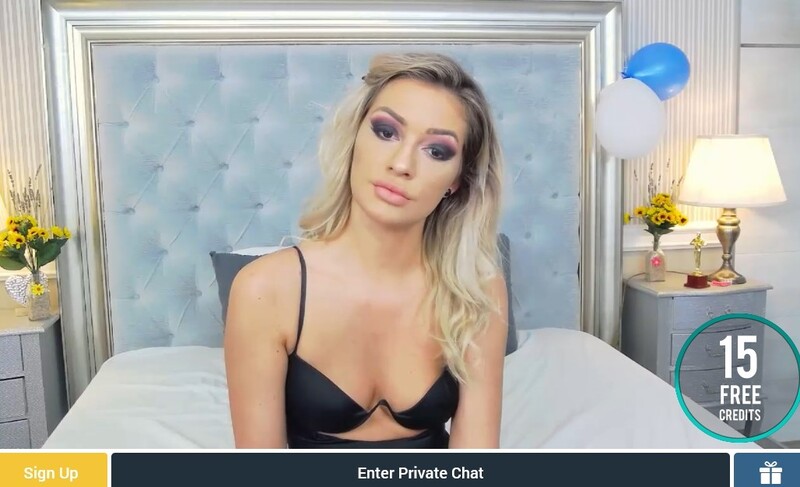 Sexier offers cheap multi-viewer live cam shows