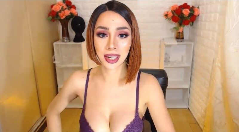Live sex video chat with the trans models at XLoveTrans with PayPal